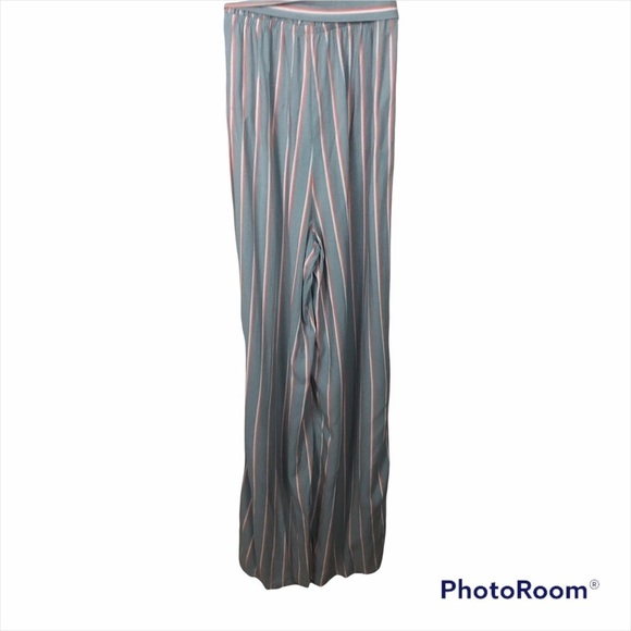 Brandy Melville romper/jumpsuit striped with belt button up Size O/S - Picture 4 of 8